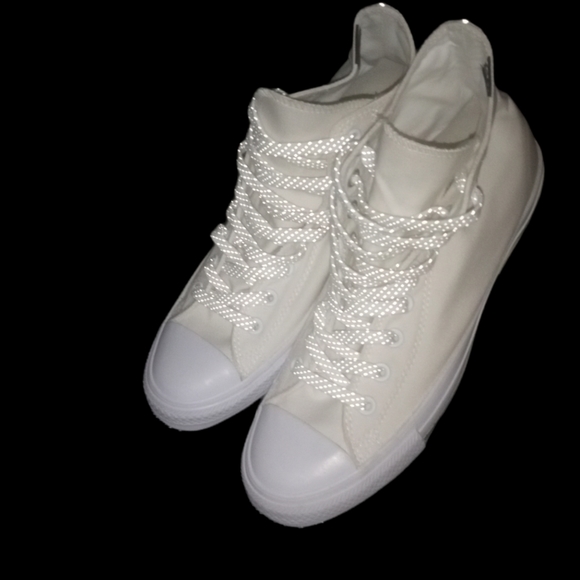 CHUCK TAYLOR CONVERSE ALL STARS - Picture 7 of 14